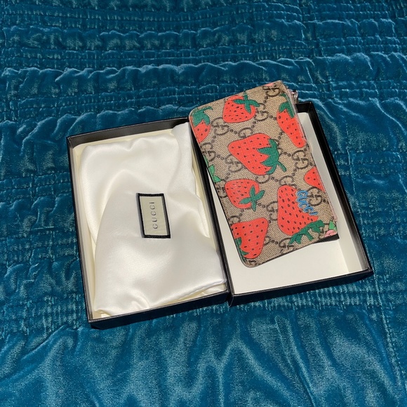 Gucci Accessories - Used Gucci Strawberry Card Holder